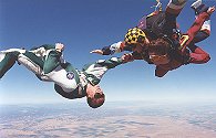 Photo © 2000 Freefall Camera Art by Sky-Eye